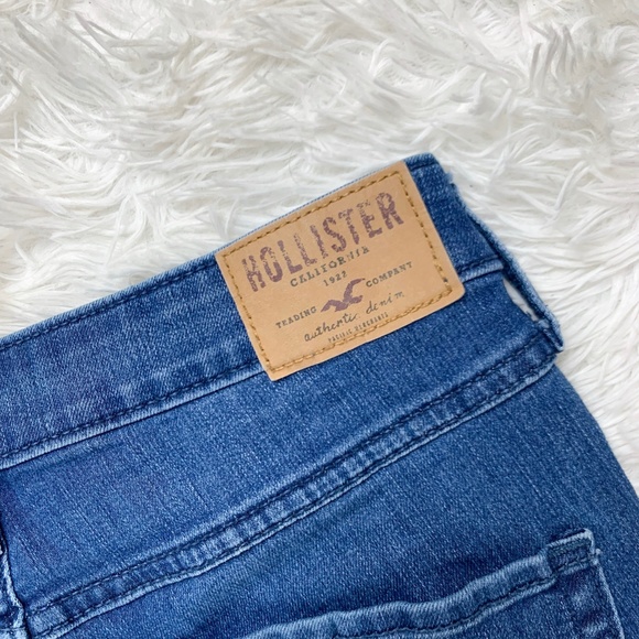 Hollister Dark Wash Super Skinny High Rise Jeans - Picture 2 of 5